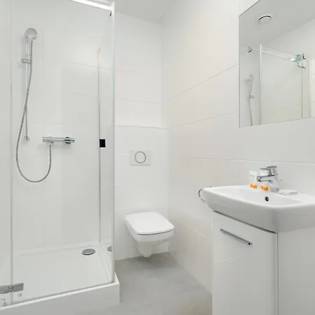 Rycerska With Parking By Renters Apartman