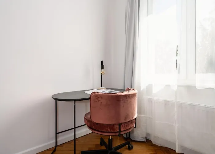 Rycerska With Parking By Renters פוזנן