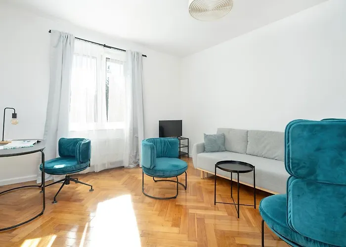 Rycerska With Parking By Renters דירה *