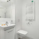 Rycerska With Parking By Renters