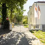 Rycerska With Parking By Renters * Poznań