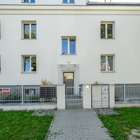 아파트 Rycerska With Parking By Renters 포즈난