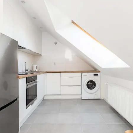Rycerska With Parking By Renters Apartament *