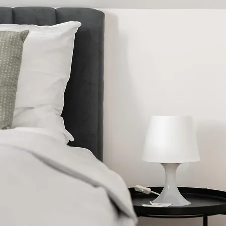 Apartamento Rycerska With Parking By Renters