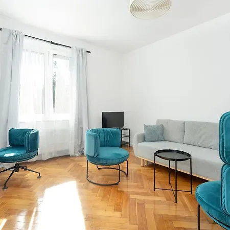 Rycerska With Parking By Renters Apartament *