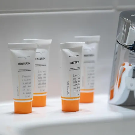 Rycerska With Parking By Renters