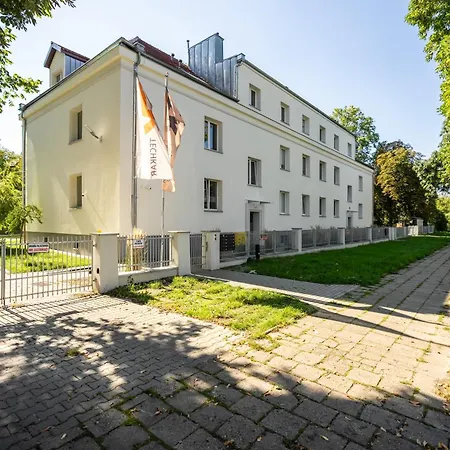 Διαμέρισμα Rycerska With Parking By Renters *