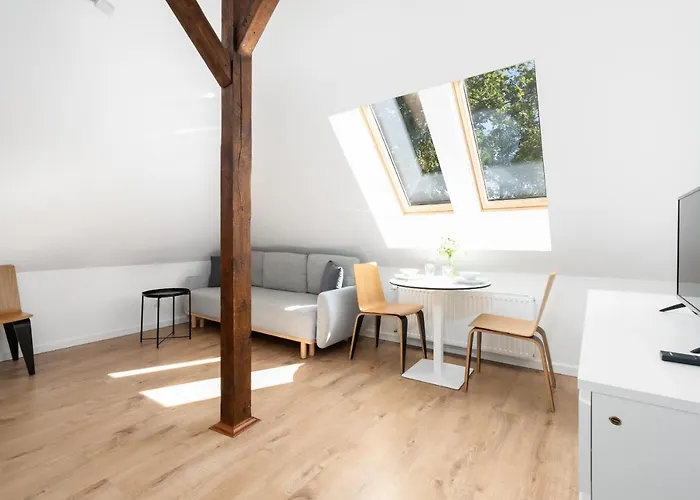 Rycerska With Parking By Renters Daire