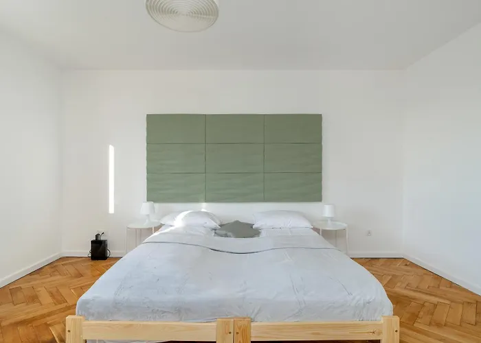 Rycerska With Parking By Renters Daire *