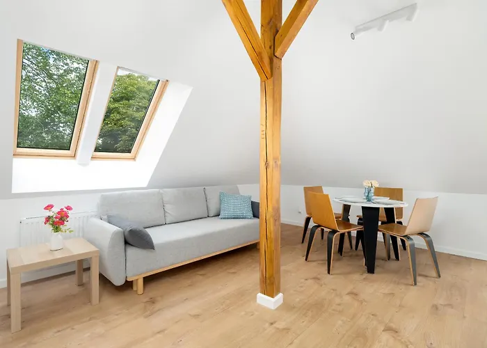 Rycerska With Parking By Renters Daire